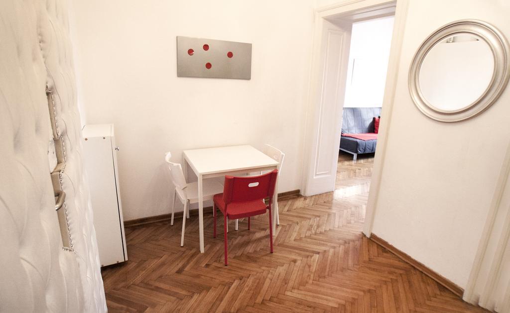 Bridge Apartment Belgrado Camera foto