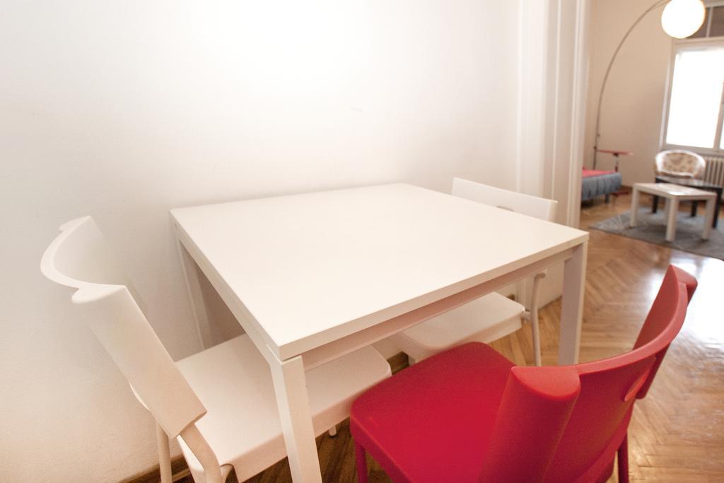 Bridge Apartment Belgrado Camera foto